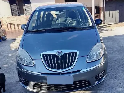 Usata Lancia Musa 95 CV (69 kW) 2012 Monovolume