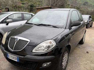 Usata Lancia Ypsilon 60 CV (44 kW) 2005 Utilitaria