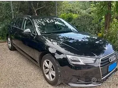 Usata Audi A4 150 CV (110 kW) 2018 Nero Station wagon