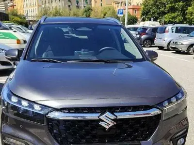 Usata Suzuki SX4 S-Cross 129 CV (94 kW) 2025 Grigio SUV