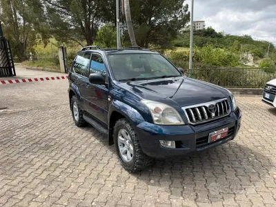 Käytetty Toyota Land Cruiser 163 HP (119 kW) 2003 Sininen Katumaasturi