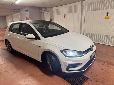 Usata VW Golf VII Sportline 116 CV (85 kW) 2017 Berlina