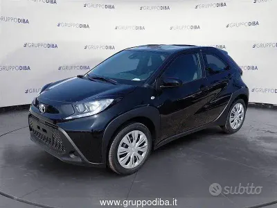 Nuova Toyota Aygo X Active 72 CV (52 kW) 2025 Nero SUV