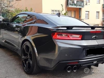 Usata Chevrolet Camaro 275 CV (202 kW) 2019 Grigio Coupé