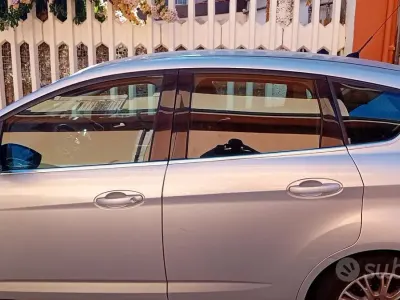 Usata Ford C-MAX 2011 Grigio Monovolume