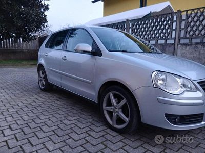 Usata VW Polo 69 CV (50 kW) 2006 Grigio Utilitaria