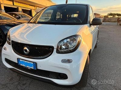 Usata Smart ForFour Passion 70 CV (51 kW) 2018 Bianco Utilitaria