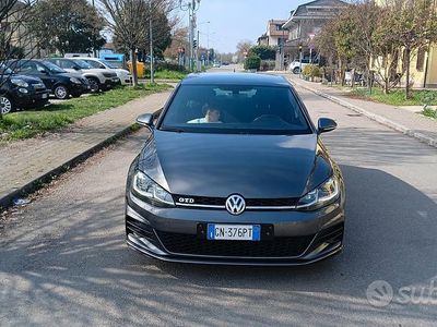 Usata VW Golf VII GTD 2018 Grigio Berlina