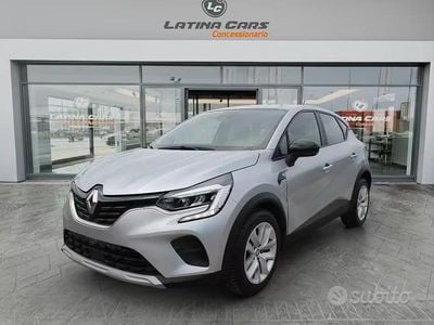 Usata Renault Captur Business 91 CV (66 kW) 2021 Grigio SUV