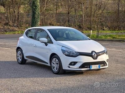 Usata Renault Clio IV Intens 75 CV (55 kW) 2018 Bianco Berlina