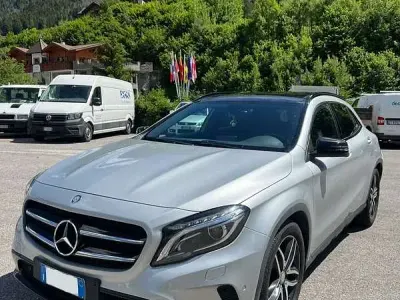 Usata Mercedes GLA220 AMG line 170 CV (125 kW) 2014 SUV