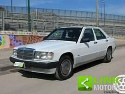 Usata Mercedes 190 122 CV (89 kW) 1989 Bianco Berlina