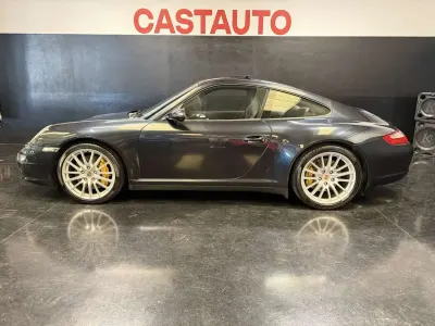 Usata Porsche 911 Carrera S Sport 355 CV (261 kW) 2005 Grigio atlas Coupé