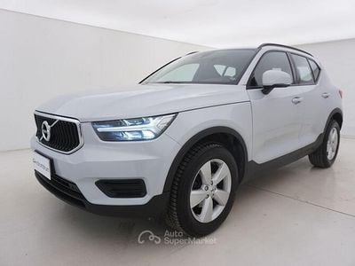 Occasion Volvo XC40 Business Edition 163 ch (119 kW) 2022 Blanc SUV