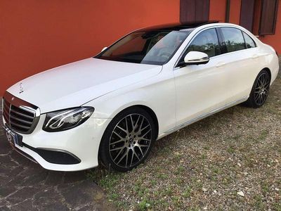 Usata Mercedes E350 Premium Plus 258 CV (189 kW) 2017 Bianco Berlina