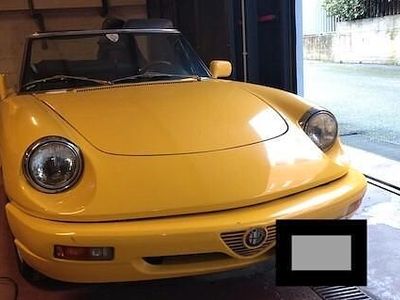Usata Alfa Romeo Spider 117 CV (86 kW) 1991 Rosso Cabrio