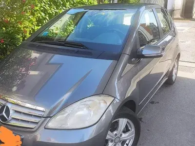Usata Mercedes A160 2009 Grigio Berlina