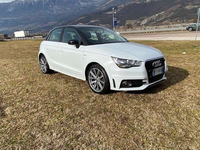 usata Audi A1 Sportback A1 1.6 tdi Attraction 90cv