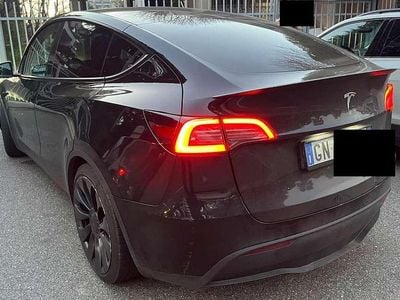 Usata Tesla Model Y Performance 389 kW (530 CV) 2023 Nero SUV