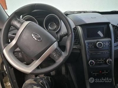 Usata Mahindra XUV500 140 CV (102 kW) 2016 SUV