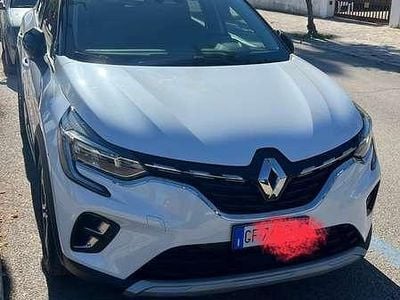 Usata 2021 Renault Captur Business SUV | 16.900 € (Buon prezzo)