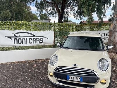 Usata Mini Cooper D 116 CV (85 kW) 2014 Beige Utilitaria