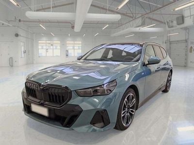 Usata BMW 540 M Sport 303 CV (222 kW) 2025 Verde Station wagon