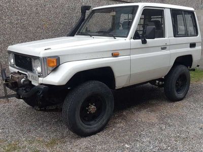 usata Toyota Land Cruiser BJ71