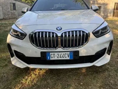 Usata BMW 118 M Sport 136 CV (100 kW) 2020 Bianco Utilitaria