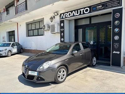 Usata Alfa Romeo Giulietta Distinctive 170 CV (125 kW) 2011 Grigio Utilitaria