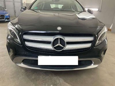 Mercedes GLA200