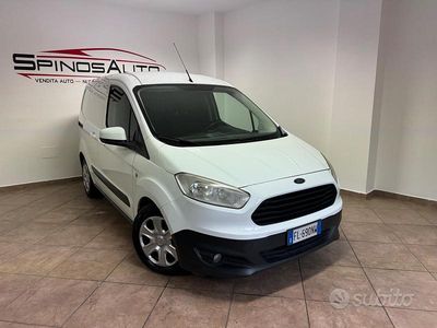 Usata Ford Transit Courier Trend 95 CV (69 kW) 2017 Bianco Furgone