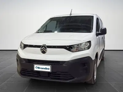 Usata Citroën e-Berlingo 102 CV (75 kW) 2025 Kaolin white Furgone