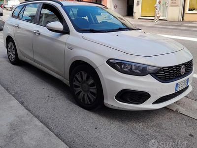 Usata Fiat Tipo Wagon 84 CV (61 kW) 2019 Bianco Station wagon