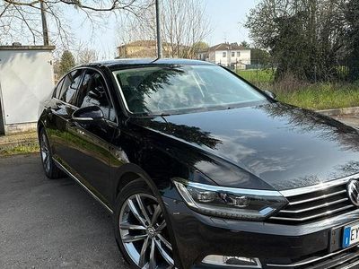 Begagnad VW Passat 150 HK (110 kW) 2015 Svart Sedan