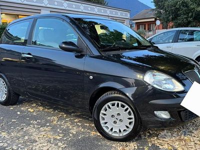 Usata Lancia Ypsilon 80 CV (58 kW) 2005 Utilitaria