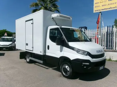 Usata Iveco Daily 136 CV (100 kW) 2019 Bianco Berlina