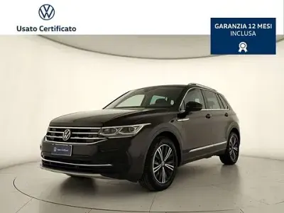 Usata VW Tiguan Elegance 150 CV (110 kW) 2023 Nero SUV