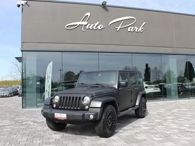 Usata Jeep Wrangler Unlimited Sahara 200 CV (147 kW) 2015 Nero SUV