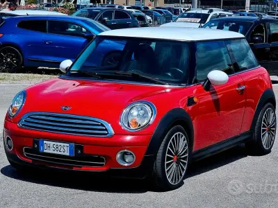 Usata Mini ONE Salt 95 CV (69 kW) 2007 Rosso Utilitaria
