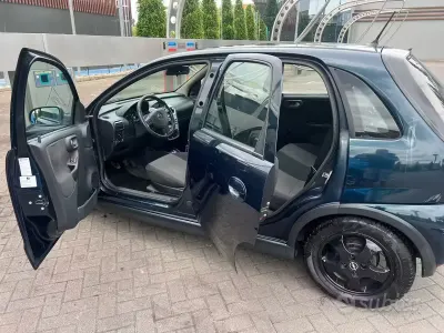 Usata Opel Corsa 69 CV (50 kW) 2006 Blu Utilitaria