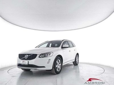 Bianco Usata 2015 Volvo XC60 Kinetic SUV | 14.900 € (Buon prezzo)