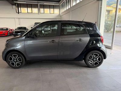 Usata Smart ForFour Prime 71 CV (52 kW) 2018 Grigio Utilitaria
