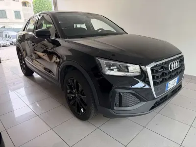 Usata Audi Q2 Business 150 CV (110 kW) 2022 Grigio SUV