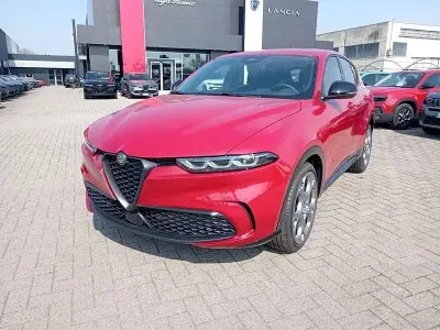Nuova Alfa Romeo Tonale Sprint 160 CV (117 kW) 2025 Rosso SUV