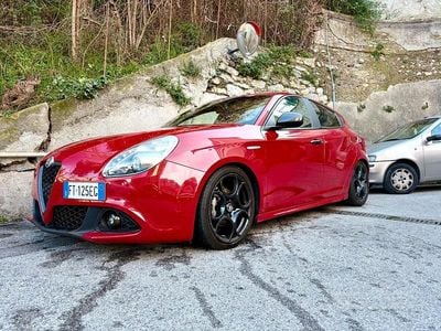 Usata Alfa Romeo Giulietta 120 CV (88 kW) 2018 Rosso Utilitaria