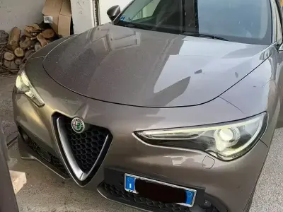 Usata Alfa Romeo Stelvio 210 CV (154 kW) 2017 SUV