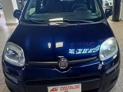 Usata Fiat Panda Lounge 69 CV (50 kW) 2014 Blu Utilitaria