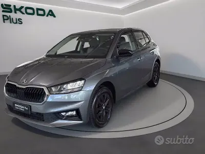Usata Skoda Fabia 80 CV (58 kW) 2025 Grigio graphite metalizzato Utilitaria