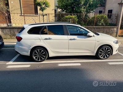 Usata Fiat Tipo 120 CV (88 kW) 2017 Bianco Station wagon